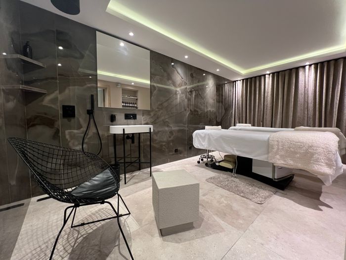 Bon de réduction : Remise de 50% sur votre massage Balinais d'une heure* - Valable chez DERMA ESTHETIQUE SPA - à MOUGINS (06)