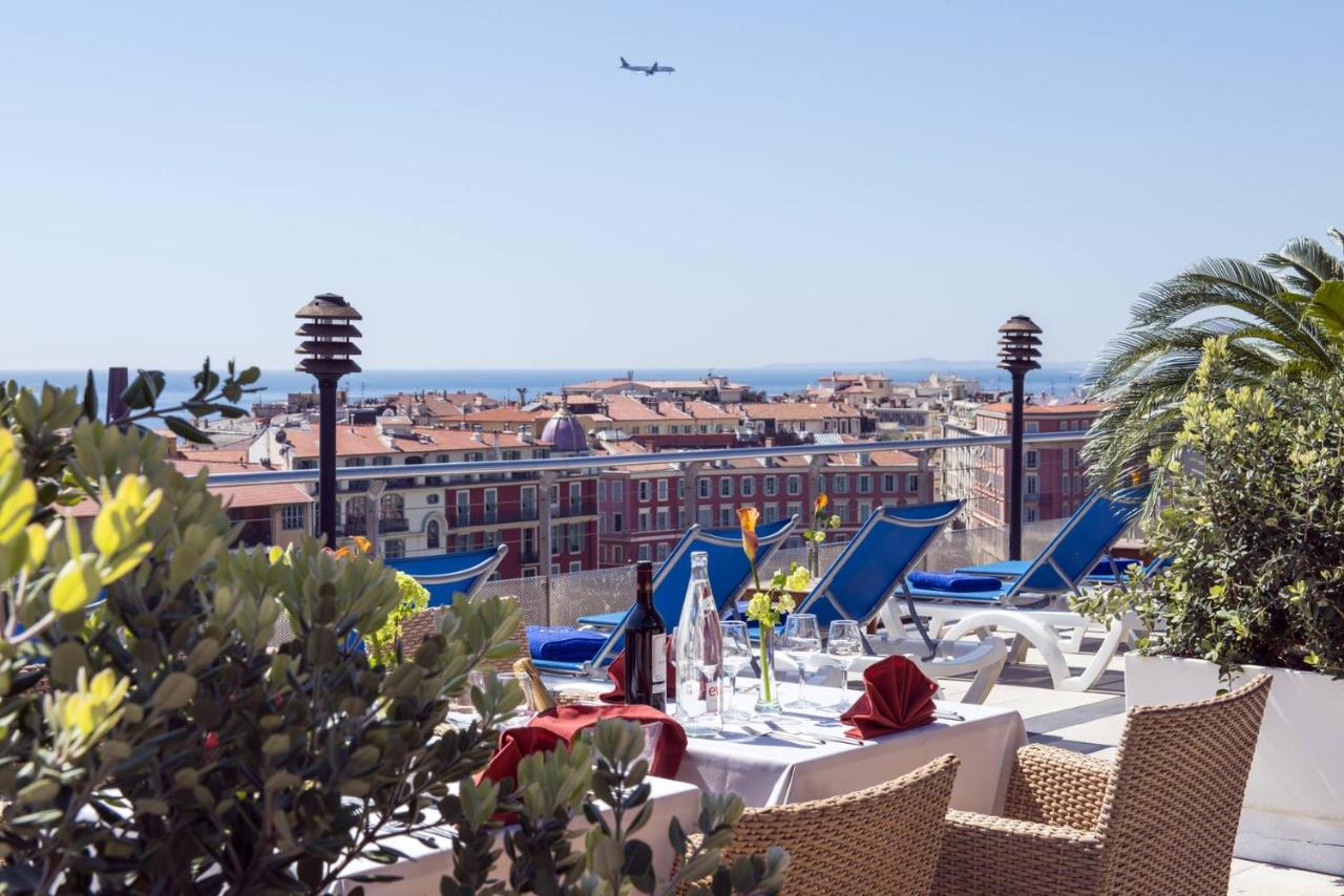 Coupon de réduction : À la Carte remise de 30 € * Valable pour un déjeuner à l'Aston Club pour 2 personnes. - Valable à L'HOTEL ASTON LA SCALA - à NICE (06)