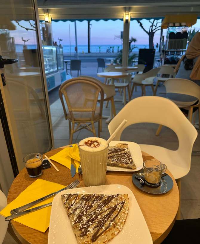 Coupon de réduction : 1 douceur achetée = 1 offerte - Valable chez PAPY BRANCHE - à CAGNES-SUR-MER (06)