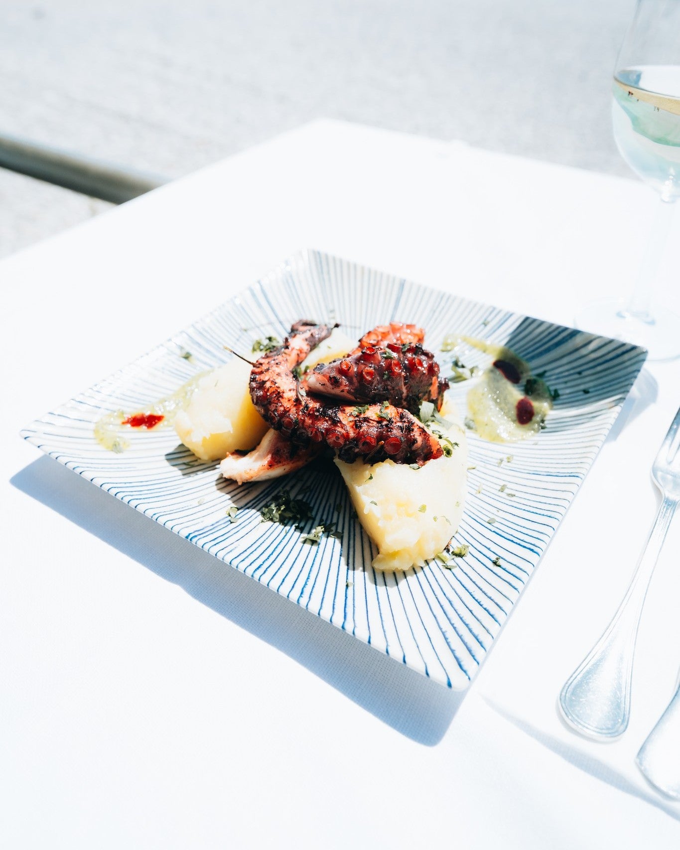 Coupon de réduction : À la carte Remise de 15€ * - Valable à LA NOTE BLANCHE - à MENTON (06)