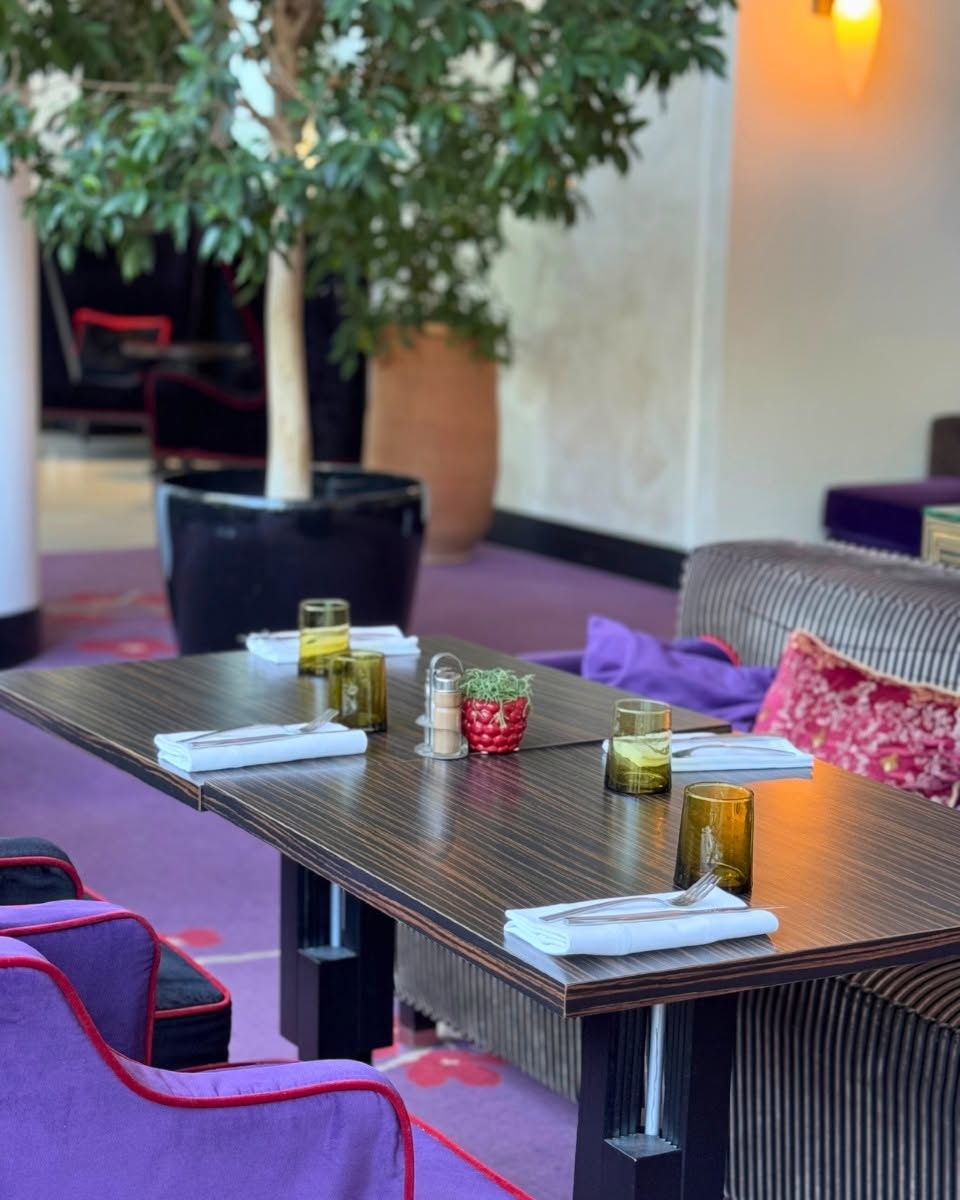 Bon de réduction : 2 repas du MIDI au restaurant LE BOUDOIR MONTPELLIERAIN à -20% - Valable à L'HOTEL 4 étoiles RADISSON BLU - à MONTPELLIER (34)