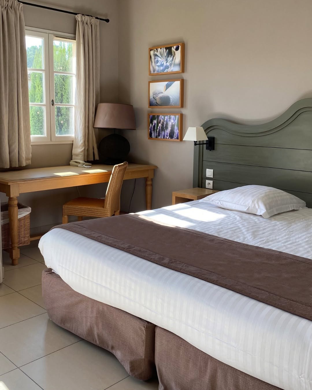 Bon de réduction : Séjour de 3 nuits pour le prix de 2 - Valable au DOMAINE DE SAINT ENDREOL - à LA MOTTE (83)