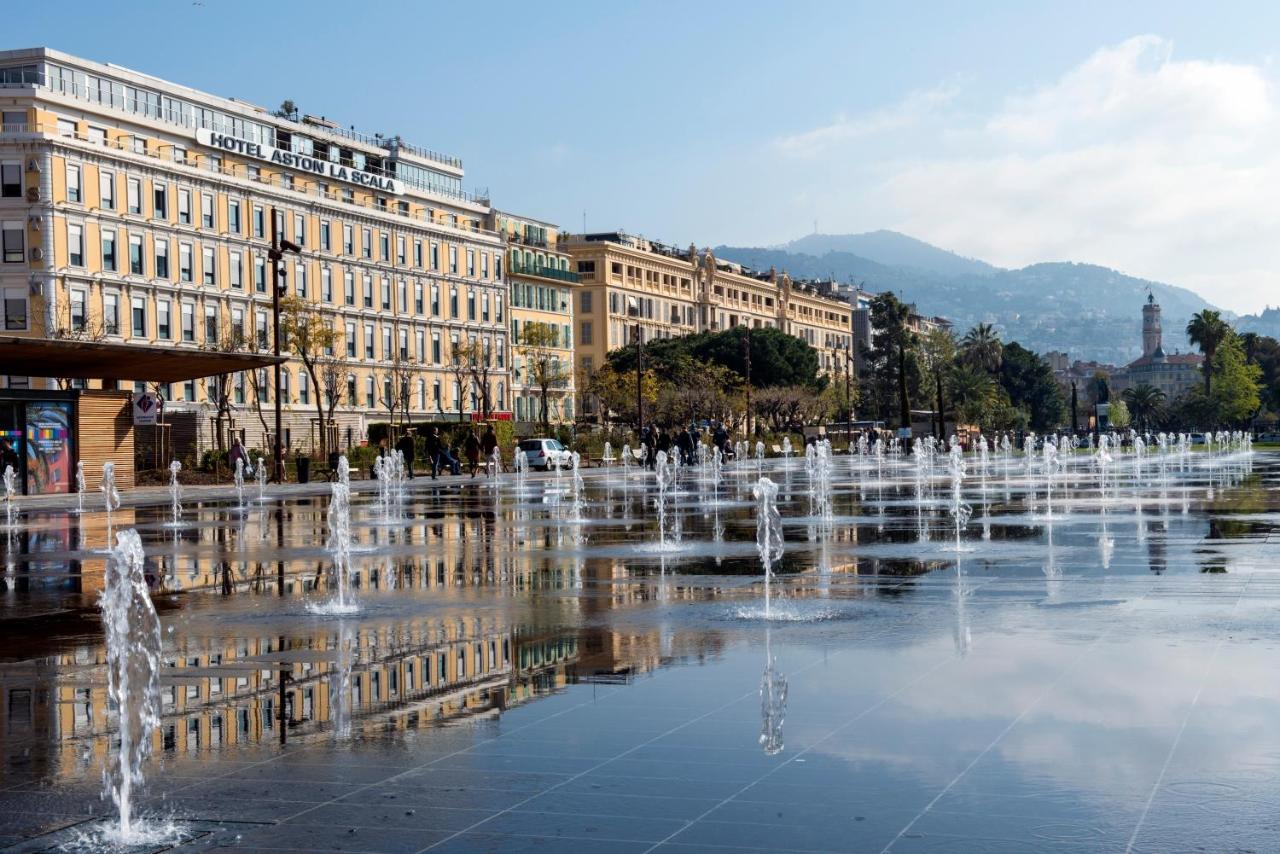 Coupon de réduction : À la Carte remise de 30 € * Valable pour un déjeuner à l'Aston Club pour 2 personnes. - Valable à L'HOTEL ASTON LA SCALA - à NICE (06)