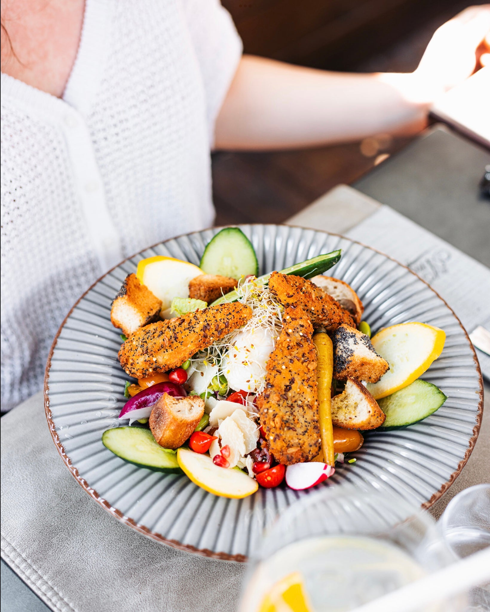 Coupon de réduction : À la carte Remise de 20 euros * - Valable chez LE MAS DES ANGES - à MONTAUROUX (83)