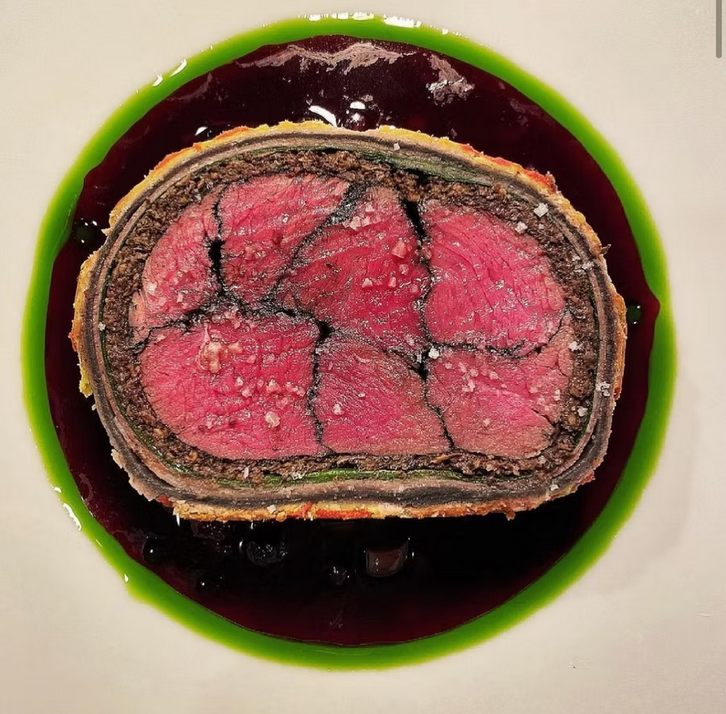 Coupon de réduction : À partir du 3ème menu commandé = 50% de remise sur les suivants * Valable sur les menus de 49€ à 139€. (Jusqu'à 208€ d'économies) - Valable chez le CHEF YOAN ROUGNY - à MONTPELLIER (34)