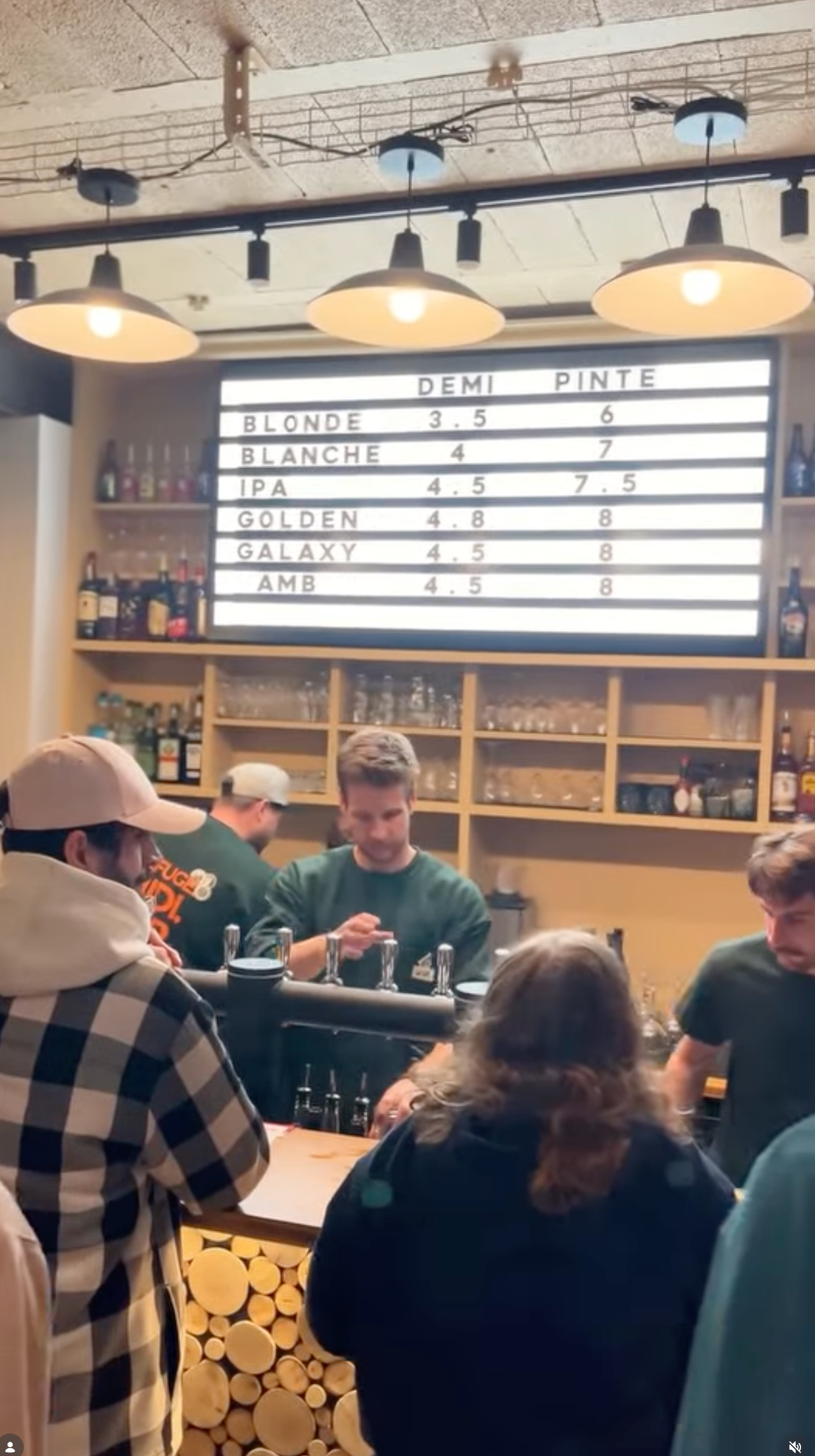 Coupon de réduction : 2 menus du lundi burger + bière + dessert -25% - Valable chez LA CAHUTE - à MONTPELLIER (34)