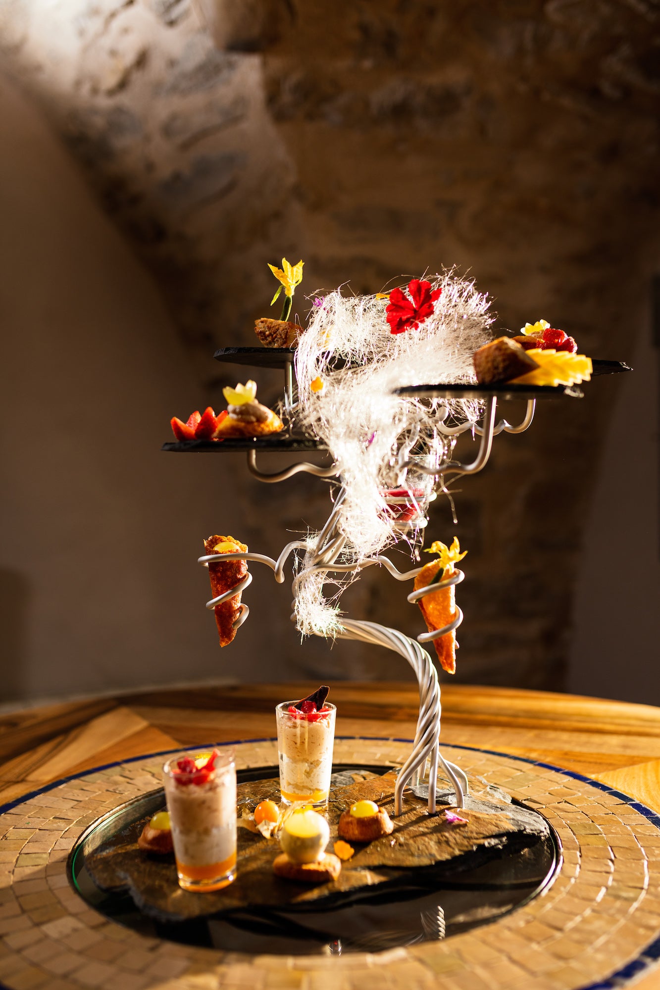 Coupon de réduction : 1 Formule complète midi à 38 €** achetée = 1 offerte (entrée, plat & dessert) - Valable chez LE JARDIN AUX SOURCES - à BRISSAC (34)