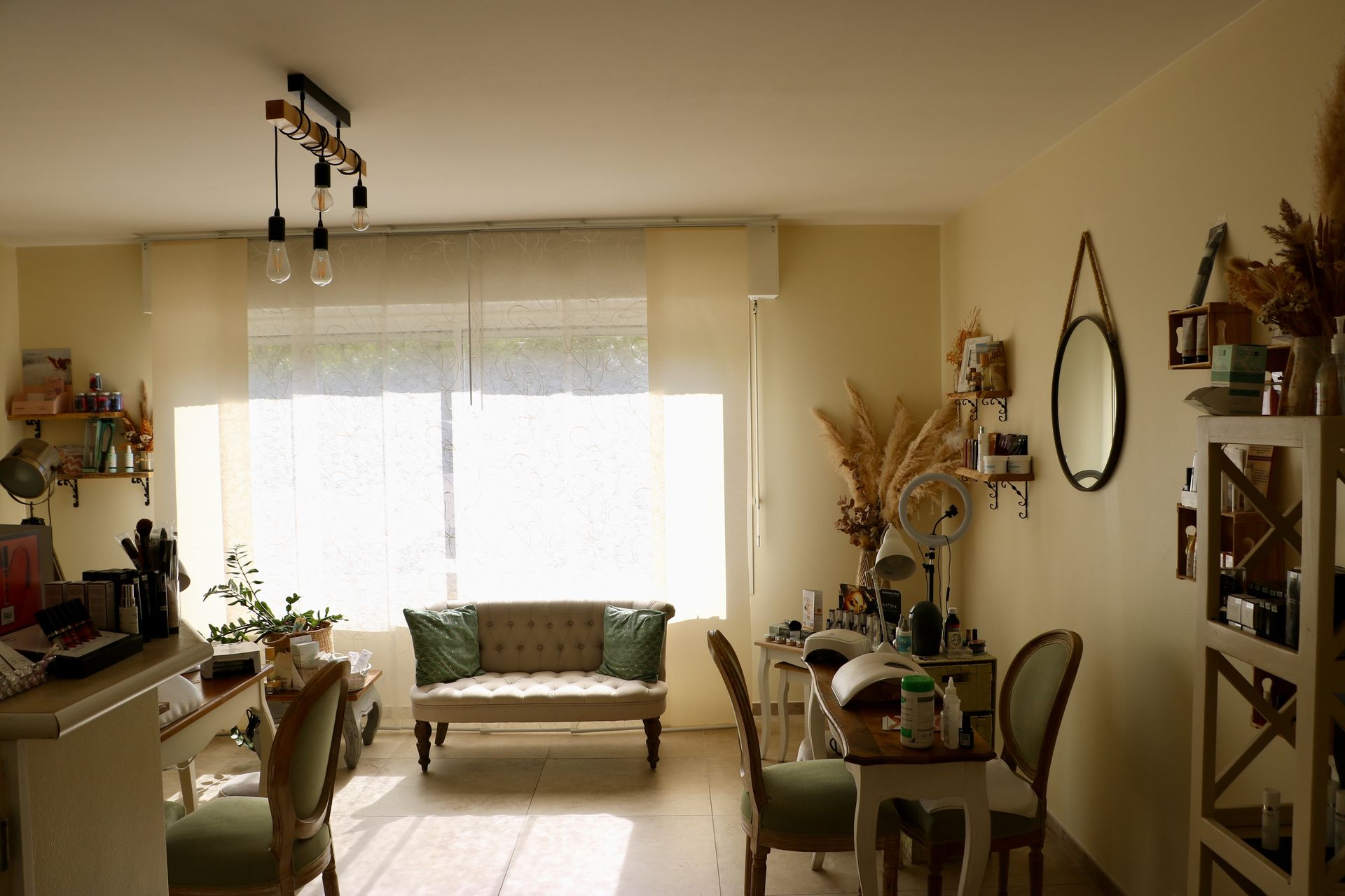 Coupon de réduction : - 20% sur votre 1ère séance d'1h ou de 30min de Bioslimming (soin minceur 100% manuel) - Valable à L'INTEMPOREL BIEN-ETRE - à SAINT-LAURENT-DU-VAR (06)