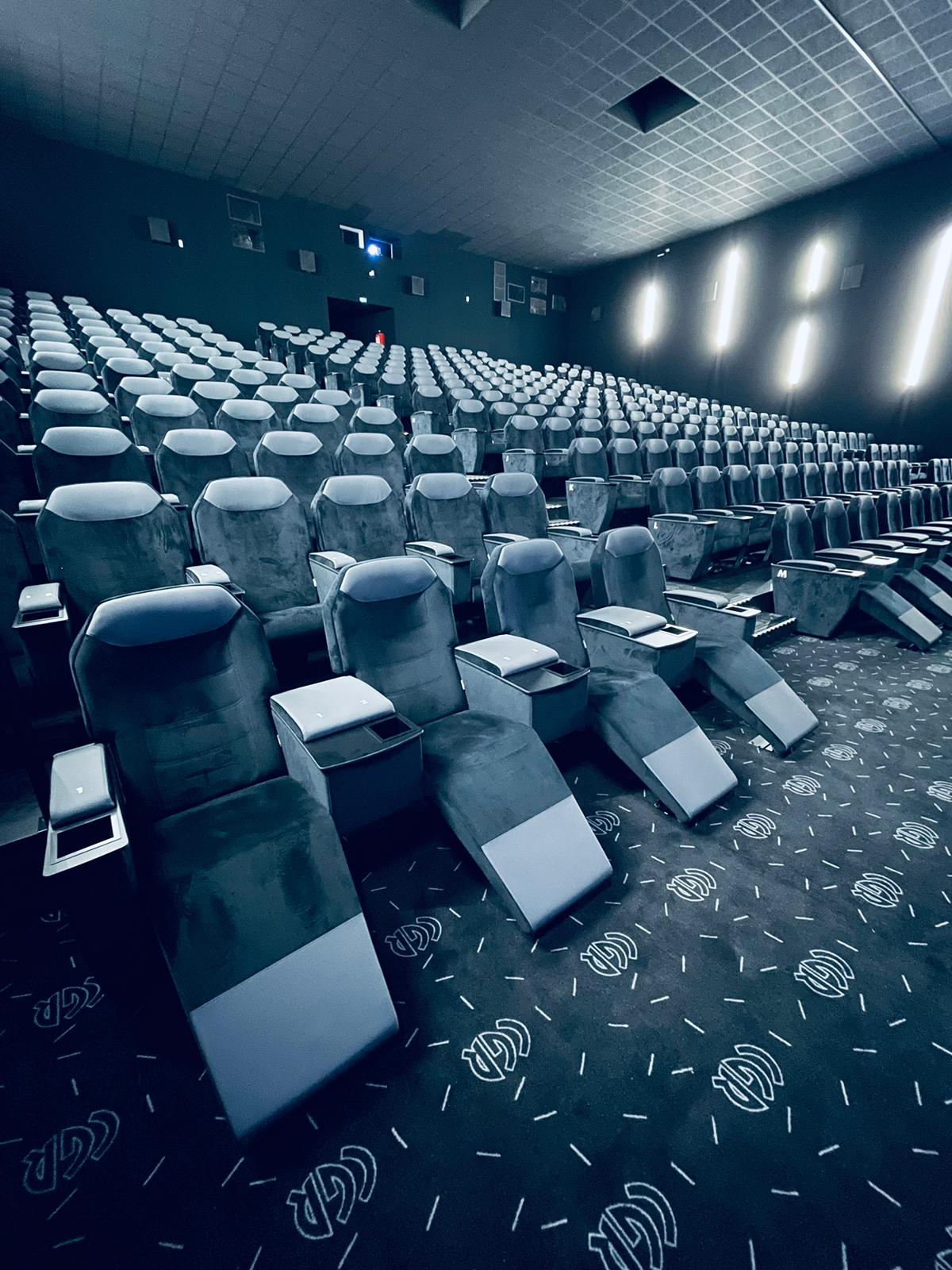 Coupon de réduction : 8,50 € la place * (valable pour une personne) - Valable au CINEMA CGR VILLENEUVE LES BEZIERS - à BEZIERS (34)