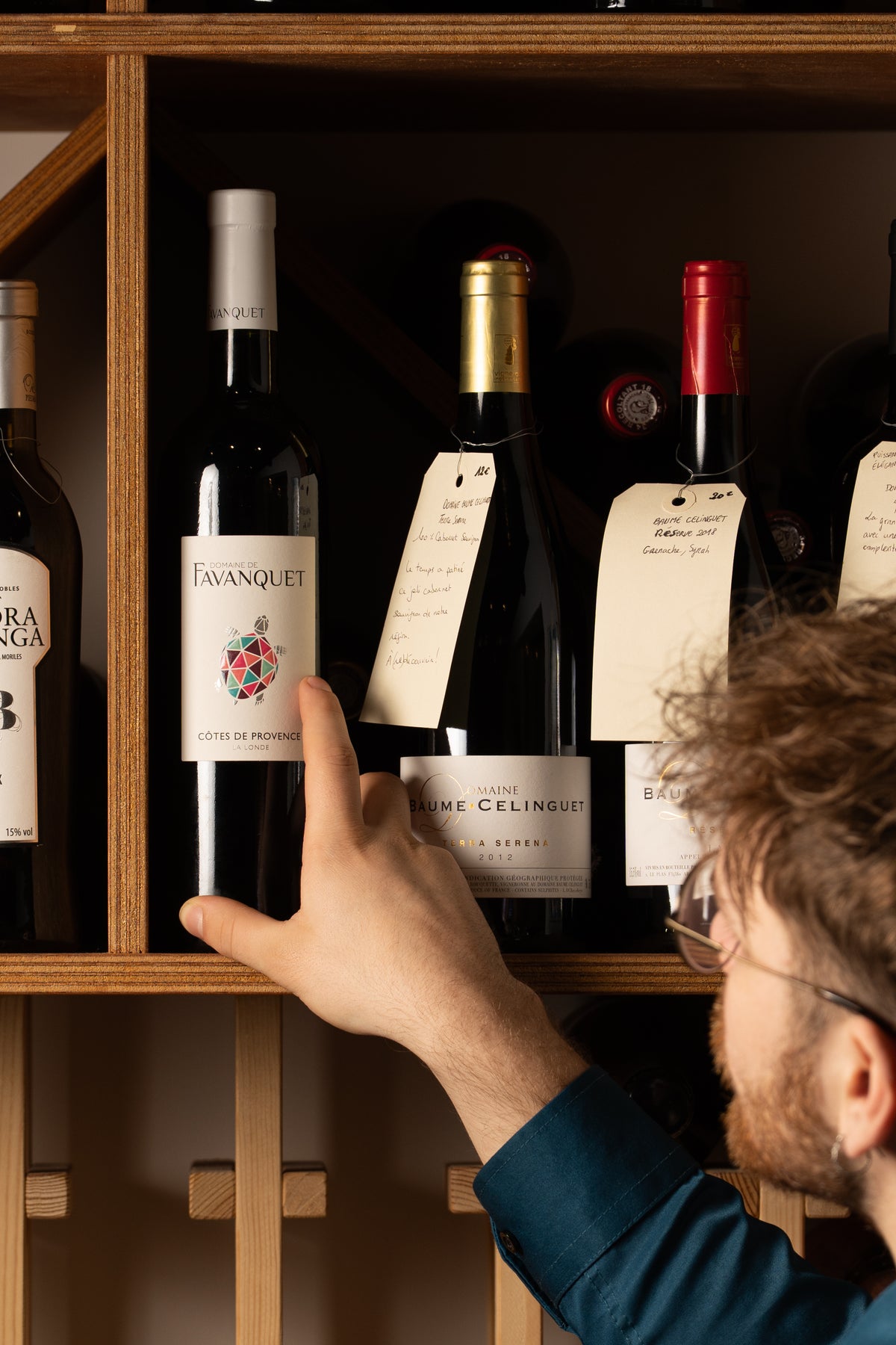 Bon de réduction : Remise de 10% sur toute la cave à vins - Valable chez ESENCIA - à MONTPELLIER (34)