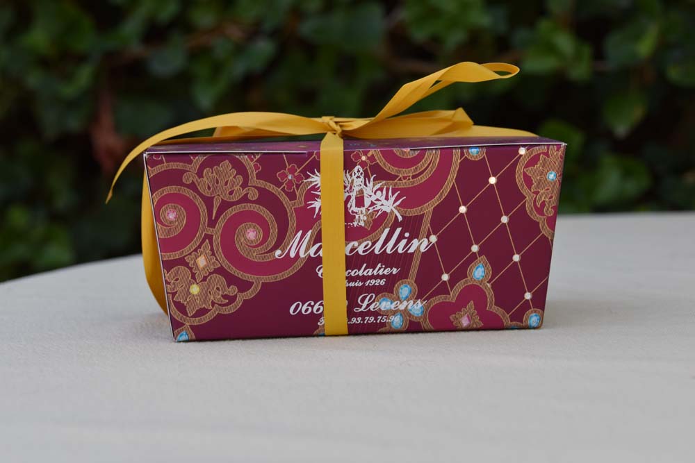 Coupon de réduction : 1 Boîte Achetée = 1 Boite Offerte * - Valable à LA CHOCOLATERIE MARCELLIN - à LEVENS (06)