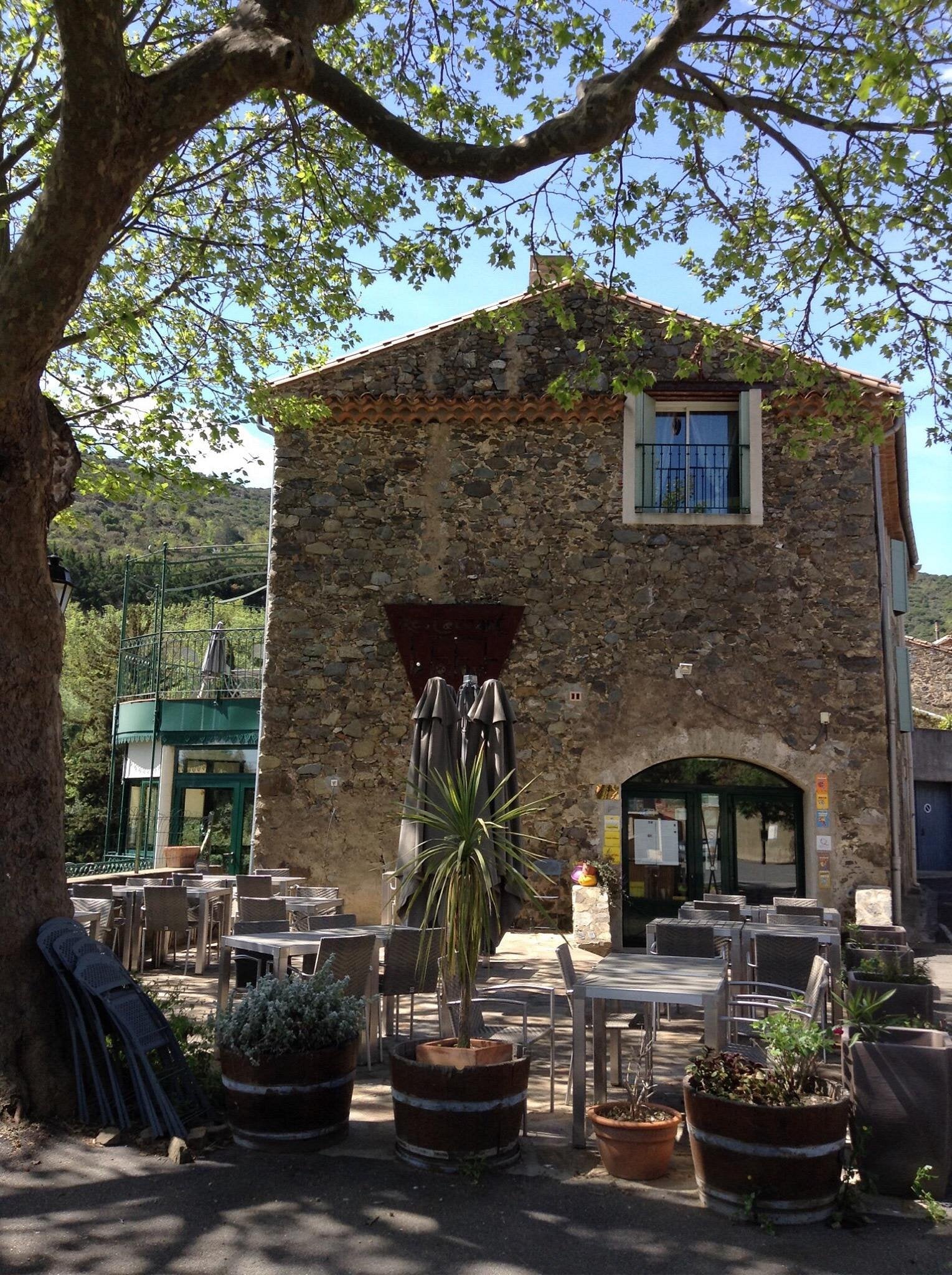 Bon de réduction : 2 menus invitation au goût à -20% + 1 bouteille de vin offerte - Valable au restaurant LE FAITOUT - à BERLOU (34)